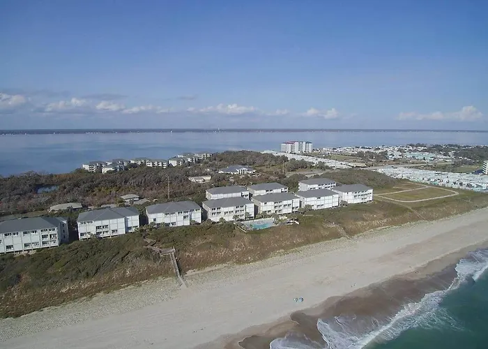 Emerald Isle - Ocean Club, Beach Front Condo